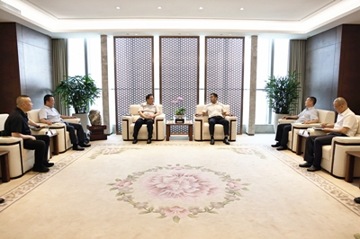 集团金辉一行到陕西金融资产治理有限公司座谈互换