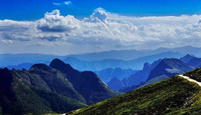 【环境；ぁで亓肷课靼彩谐中⒄棺ㄏ钚卸 清山查套清网 源头筑牢防线